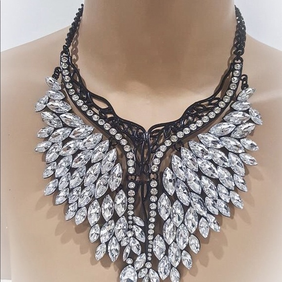 Crystal Choker Statement Necklace - Picture 2 of 7